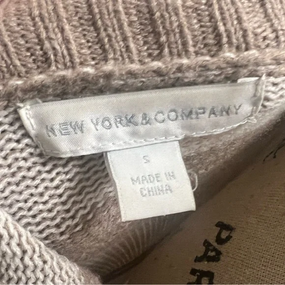 Y2k Long Striped Cardigan with Pockets! - Picture 14 of 15